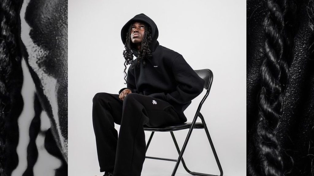 Monochrome Streetwear Outfits stylen Der Guide für 2026